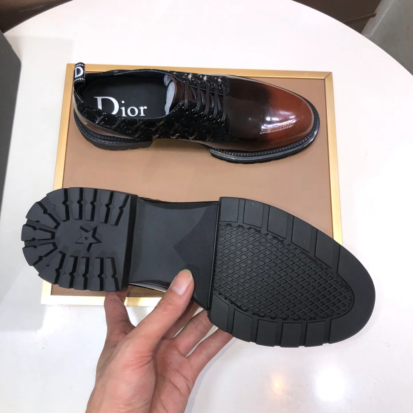 Men's shoes 💰720💰[Dior] (water-dyed cowhide lining) Dior original 1:1 high-quality factory, imported original materials, imported raw cowhide, water-dyed cowhide lining, original TPU outsole, code number: 38-44 (45 customized)